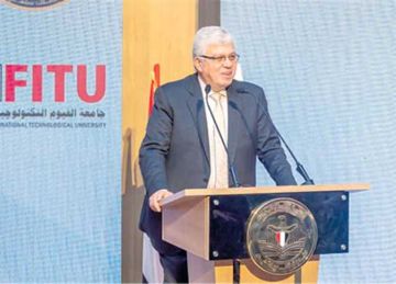 معهد بحوث الإلكترونيات ينفذ برامج تدريبية متخصصة لطلاب الجامعات معهد بحوث الإلكترونيات ينفذ برامج تدريبية متخصصة لطلاب الجامعات