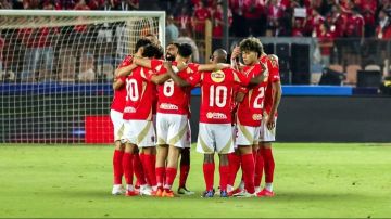 الأهلي يدعم صفوفه.. تحرك لضم نجم المنتخب ما القصة؟