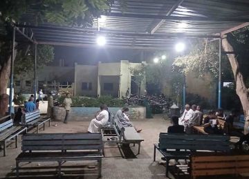 تشييع جثامين ضحايا حادث انقلاب ميكروباص داخل ترعة في محافظة قنا تشييع جثامين ضحايا حادث انقلاب ميكروباص داخل ترعة في محافظة قنا