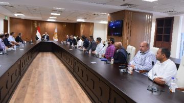 جبران: تأسيس مركز تدريب داخل شق التعبان للتأهيل على مجالات صناعة الرخام جبران: تأسيس مركز تدريب داخل شق التعبان للتأهيل على مجالات صناعة الرخام