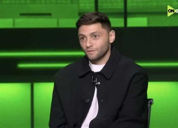 «دلوقتي متستغربش حاجة».. كريم نيدفيد: عمري ما أتوقع انتقال ثنائي الأهلي لـ الزمالك «دلوقتي متستغربش حاجة».. كريم نيدفيد: عمري ما أتوقع انتقال ثنائي الأهلي لـ الزمالك