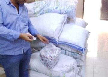 ضبط أغذية فاسدة وزيوت مجهولة المصدر في حملات تموينية بمركز بلبيس في الشرقية