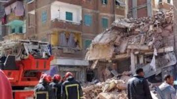 مفاجأة في مصرع 8 بانهيار عقار.. قبل الواقعة بساعات قدم الأهالي شكاوى بوجود تصدعات والمهندس شافها ومشى 