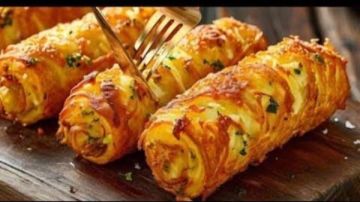 أكلة لذيذة سريعة التحضير.. طريقة عمل البطاطس بالموتزريلا أكلة لذيذة سريعة التحضير.. طريقة عمل البطاطس بالموتزريلا