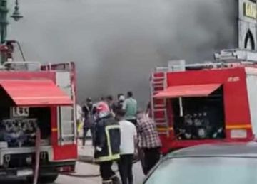 السيطرة على حريق في مصنع إسفنج بالشرقية السيطرة على حريق في مصنع إسفنج بالشرقية