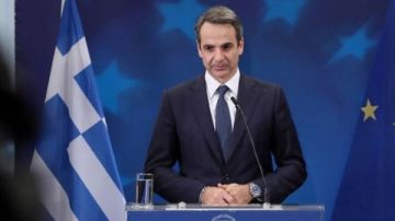 اليونان: وزير الخارجية يرجئ اجتماعه مع نظيره الألماني لحضور قمة شرم الشيخ