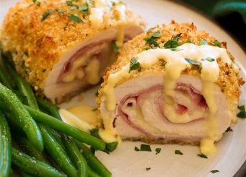 طبق ماكرون المفضل .. تعرفي على طريقة تحضير الكوردن بلو على الطريقة الفرنسية  طبق ماكرون المفضل .. تعرفي على طريقة تحضير الكوردن بلو على الطريقة الفرنسية