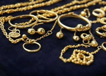 ارتفاع عيار 21 بالمصنعية الآن.. سعر الذهب اليوم الاثنين 20 أكتوبر 2025 في الصاغة ارتفاع عيار 21 بالمصنعية الآن.. سعر الذهب اليوم الاثنين 20 أكتوبر 2025 في الصاغة