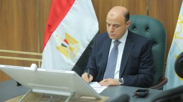 محافظ كفر الشيخ يعتمد التعريفة الجديدة لنقل الركاب.. تفاصيل