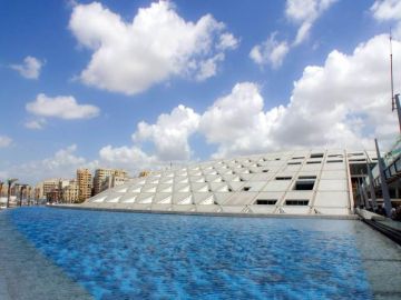 22 شاشة عملاقة لبث حفل المتحف المصري الكبير بأحياء الإسكندرية 22 شاشة عملاقة لبث حفل المتحف المصري الكبير بأحياء الإسكندرية