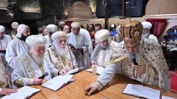 البابا تواضروس يدشن كنيسة المغارة في دير العذراء بدرنكة.. صور