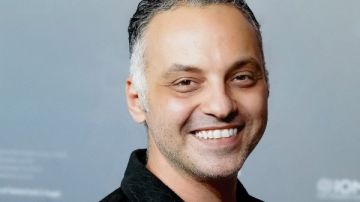 بعد عودتهما من الجونة.. وفاة المصورين ماجد هلال وكيرلس صلاح بعد عودتهما من الجونة.. وفاة المصورين ماجد هلال وكيرلس صلاح