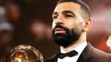 رسميا.. محمد صلاح مرشح لجائزة أفضل لاعب في أفريقيا رسميا.. محمد صلاح مرشح لجائزة أفضل لاعب في أفريقيا