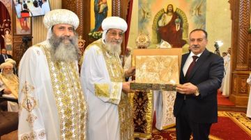 محافظ أسيوط يشارك مع البابا تواضروس في تدشين كاتدرائية مارمرقس بالدير المحرق