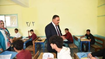 مدير تعليم مطروح تتابع انتظام العملية التعليمية للوقوف على المستوى الحقيقي للطلاب مدير تعليم مطروح تتابع انتظام العملية التعليمية للوقوف على المستوى الحقيقي للطلاب
