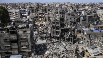 أكثر من 90 شهيدا في غارات إسرائيلية على قطاع غزة خلال الليلة الماضية أكثر من 90 شهيدا في غارات إسرائيلية على قطاع غزة خلال الليلة الماضية