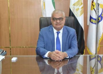 تبرع سيدة من بني سويف بترابيزة عمليات بـ100 ألف جنيه.. وتكريم رئيس الجامعة لدعمه المستمر تبرع سيدة من بني سويف بترابيزة عمليات بـ100 ألف جنيه.. وتكريم رئيس الجامعة لدعمه المستمر