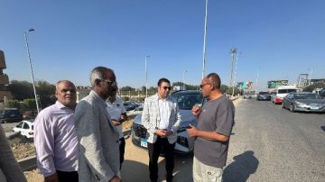 رئيس مدينة القاهرة الجديدة يتفقد محور جمال عبدالناصر لحل مشكلة الحوادث المرورية