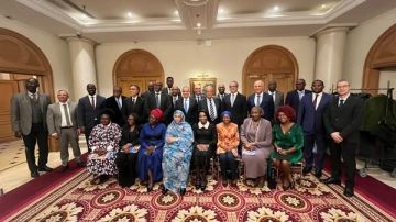 بحضور عمرو موسى..وزير الخارجية يلتقي السفراء الأفارقة لدعم مرشح مصر لليونسكو