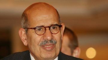 أحمد موسى عن البرادعي: أخد نوبل بغض النظر عن الكوارث اللي عملها بعد كده أحمد موسى عن البرادعي: أخد نوبل بغض النظر عن الكوارث اللي عملها بعد كده