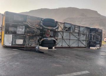  الأتوبيس انقلب 4 مرات .. تفاصيل حادث طريق الجلالة بالسويس