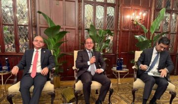  المالية : أداء قوي لقطاعات الصناعة والسياحة والاتصالات وتكنولوجيا المعلومات