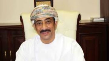 سفير سلطنة عمان بالقاهرة يهنئ مصر بذكرى انتصار أكتوبر المجيد