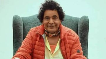 في عيد ميلاد محمد منير.. حدوتة مصرية بدأت من قرية منشية النوبة أسوان