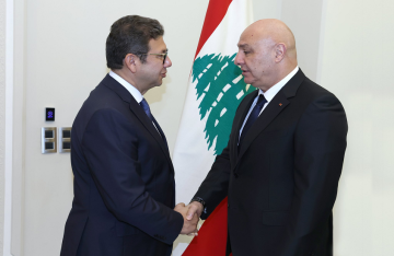 مدير مخابرات مصر يبحث في لبنان وقف الاعتداءات الإسرائيلية وتوسيع رقعة اتفاق غزة مدير مخابرات مصر يبحث في لبنان وقف الاعتداءات الإسرائيلية وتوسيع رقعة اتفاق غزة