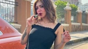 فيديو هدير عبدالرازق القديم يواصل إثارة الجدل الكبير.. ما القصة الكاملة؟ فيديو هدير عبدالرازق القديم يواصل إثارة الجدل الكبير.. ما القصة الكاملة؟