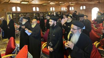 لجنة الكهنة والرعاة بمجلس كنائس مصر تعقد مؤتمرها العاشر بالانافورا صور