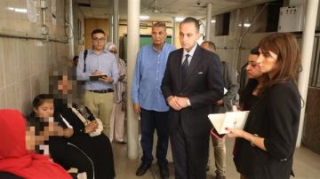 نائب وزير الصحة يوجه بفتح تحقيق في واقعة رصدها بمستشفى المنيرة نائب وزير الصحة يوجه بفتح تحقيق في واقعة رصدها بمستشفى المنيرة