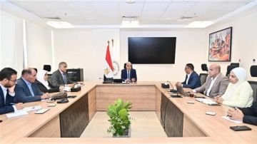 وزير الري يتابع موقف تنفيذ منشآت الحماية من أخطار السيول بمحافظة البحر الأحمر وزير الري يتابع موقف تنفيذ منشآت الحماية من أخطار السيول بمحافظة البحر الأحمر