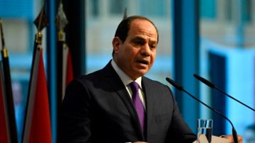 الأهلي يثمن جهود الرئيس السيسي في قمة السلام بشرم الشيخ الأهلي يثمن جهود الرئيس السيسي في قمة السلام بشرم الشيخ