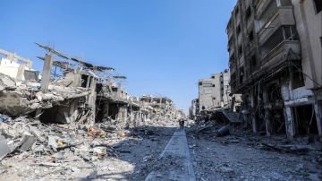 بعد وقف إطلاق النار.. غزة تتهيأ لإعادة الإعمار واستقبال النازحين