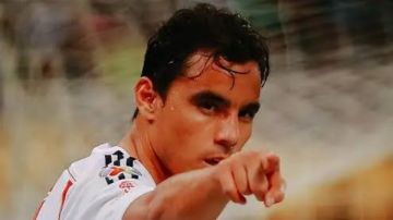 لاعب مكسيكي شهير تحت طائلة القانون.. تفاصيل