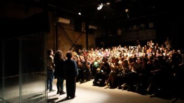 مهرجان دي-كاف يختتم دورته الثالثة عشرة بمشاركة 130 فنانا من 18 دولة وإقبال جماهيري واسع مهرجان دي-كاف يختتم دورته الثالثة عشرة بمشاركة 130 فنانا من 18 دولة وإقبال جماهيري واسع