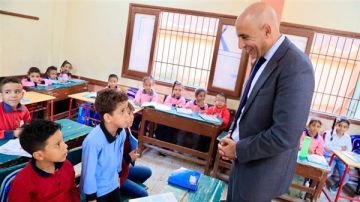 وزير التعليم يواصل جولاته الميدانية فى محافظات الصعيد ويزور عددا من المدارس وزير التعليم يواصل جولاته الميدانية فى محافظات الصعيد ويزور عددا من المدارس