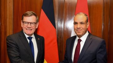 وزير الخارجية يجري مشاورات سياسية مع نظيره الألماني وزير الخارجية يجري مشاورات سياسية مع نظيره الألماني