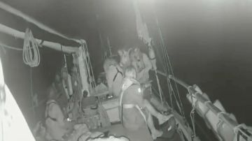 إسرائيل تقتاد سفنا من أسطول الصمود إلى موانئ خفية وسط تنديد دولي متصاعد فيديو وصور