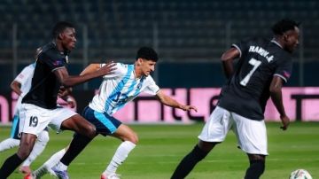 إسلام صادق يعلق على تتويج بيراميدز ببطولة كأس السوبر الأفريقي 2025 إسلام صادق يعلق على تتويج بيراميدز ببطولة كأس السوبر الأفريقي 2025