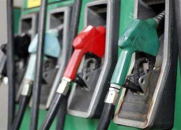 مع ترقب زيادة أسعار البنزين والسولار 2025 .. نصائح لتقليل استهلاك الوقود بالسيارات