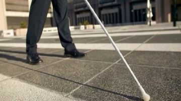 منح دراسية و2000 لاب توب الأبرز.. حزمة دعم شاملة لذوي الإعاقة البصرية منح دراسية و2000 لاب توب الأبرز.. حزمة دعم شاملة لذوي الإعاقة البصرية