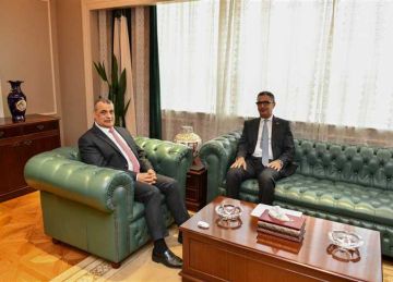 وزيرا الإنتاج الحربي والتموين يبحثان سبل تعزيز التعاون المشترك