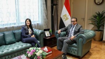 وزيرا الصحة والتخطيط يناقشان معدلات الإنجاز بملف الاستثمارات بالمشروعات الصحية