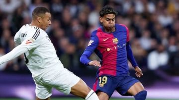 الكلاسيكو.. ريال مدريد يتقدم 2-1 على برشلونة بالدوري الإسباني الكلاسيكو.. ريال مدريد يتقدم 2-1 على برشلونة بالدوري الإسباني