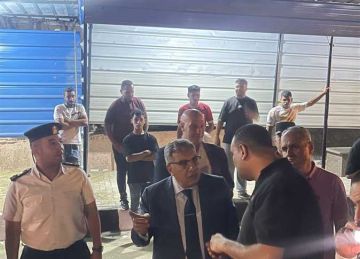 محافظ الدقهلية يوجه بزيادة سيارات السرفيس وإنشاء تندة ومقاعد انتظار