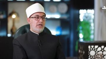 مفتي الجمهورية يعزي رئيس جامعة الأزهر الأسبق في وفاة شقيقته