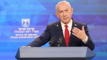 نتنياهو: أصدرت توجيهاتي لطاقم التفاوض برئاسة ديرمر للتوجه إلي مصر لبحث خطة ترامب نتنياهو: أصدرت توجيهاتي لطاقم التفاوض برئاسة ديرمر للتوجه إلي مصر لبحث خطة ترامب