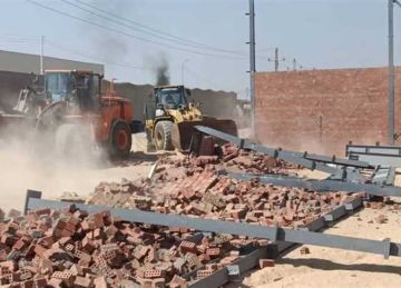 إزالة 32 مخالفة بناء خلال حملات موسعة في مركز بلبيس بالشرقية